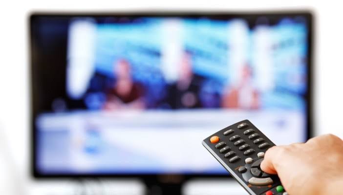 الإعلام والأفلام في رمضان..بين الرداءة والسعي وراء الإثارة على حساب القيم